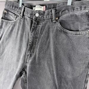 Levi's 550 Gray Denim Relaxed Fit Jeans, Medium Wash, Straight, 5-Pocket Design